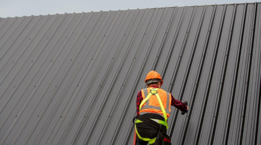 Expert Emergency Roof Repairs services in Jackpot, NV